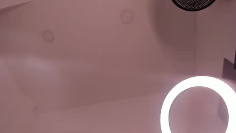 Snapshot of victoria_vallejo chatting on 03/03/25, 02:37 victoria  online show from 03/03/25, 02:37