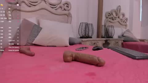 Snapshot of victoria_vallejo chatting on 03/03/25, 05:39 victoria  online show from 03/03/25, 05:39