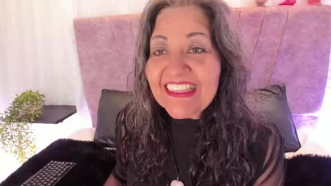 victoriaa_anderson_ online show from 04/15/26, 02:02