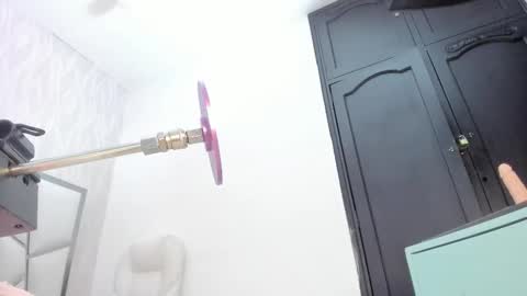 Victoria Sofia online show from 03/10/26, 08:36