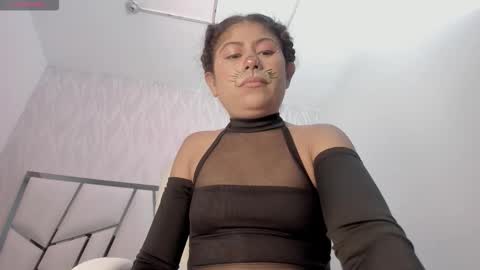 Victoria Sofia online show from 03/20/26, 06:35