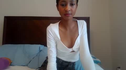 Victoria xxx online show from 10/12/25, 05:23