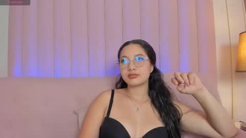 Vicky online show from 12/03/25, 07:45