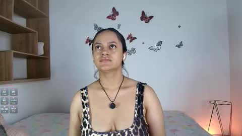 Victoria online show from 11/21/25, 11:53