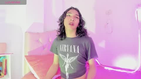 Victoria online show from 11/28/25, 04:20