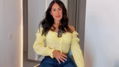 Vcitoria online show from 09/23/25, 12:35