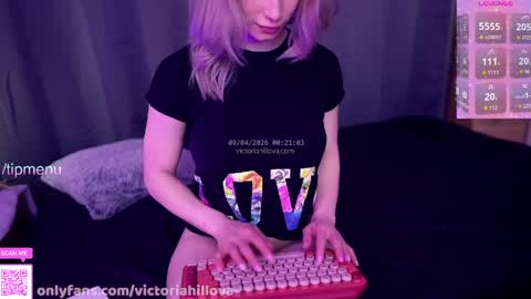 Victoria Hillova online show from 04/08/26, 10:21