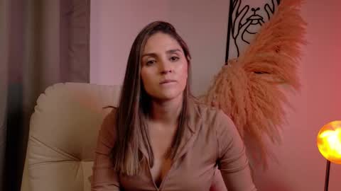 VictoriaNova online show from 02/25/26, 07:12