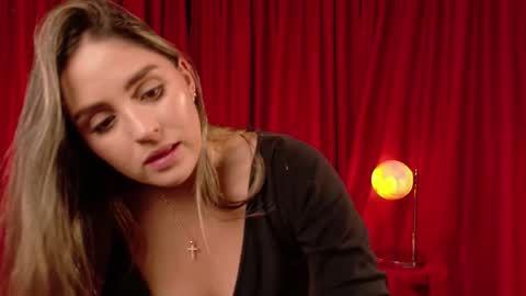 VictoriaNova online show from 03/28/26, 11:48