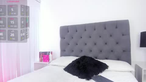 Victoria online show from 11/24/25, 11:43