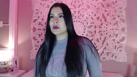 Snapshot of victoriapowell chatting on 09/16/25, 11:55 Victoria online show from 09/16/25, 11:55