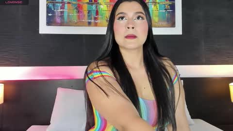 Snapshot of victoriapowell chatting on 09/22/25, 11:45 Victoria online show from 09/22/25, 11:45