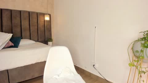 Maria Victoria online show from 01/22/25, 02:46