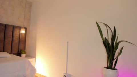 Maria Victoria online show from 02/27/25, 11:31