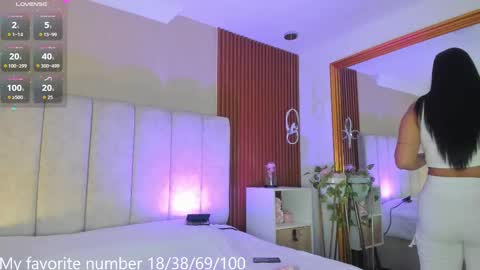 Maria Victoria online show from 09/14/25, 11:20