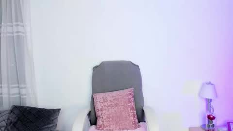 Victoria but you can tell me Vicky Vic or just Tory online show from 09/29/25, 01:00