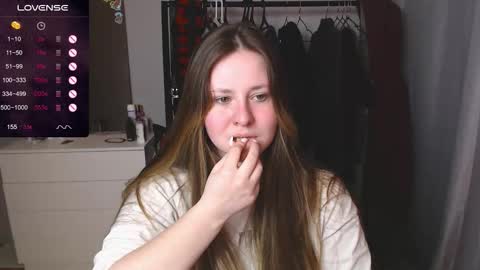 victoriassecrets_ online show from 02/04/26, 07:09