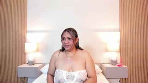 victoriasugar online show from 06/25/26, 07:18