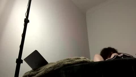 victoriathevillan online show from 04/23/26, 03:41