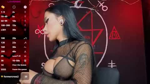 Victoria Vampire online show from 11/20/25, 06:40