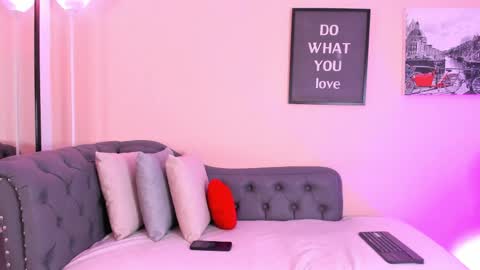 Victoriazans online show from 04/01/26, 11:00