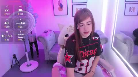 Snapshot of victoriia_doll chatting on 02/26/26, 12:37 Victoria. online show from 02/26/26, 12:37