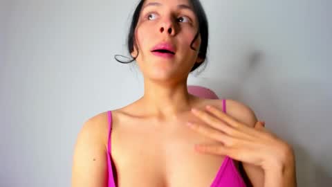 samantha victoria hall online show from 02/28/25, 06:32