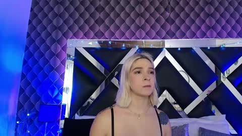 victtoria lee online show from 03/07/26, 07:33