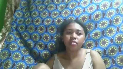 Snapshot of vierge28430 chatting on 04/18/26, 04:33 vierge28430 online show from 04/18/26, 04:33