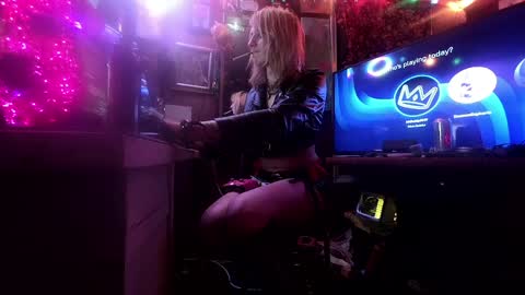 Vie ViXiiiN online show from 04/21/26, 09:37