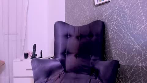 Snapshot of viictoriiasaenz chatting on 01/14/26, 03:01 viictoriiasaenz online show from 01/14/26, 03:01