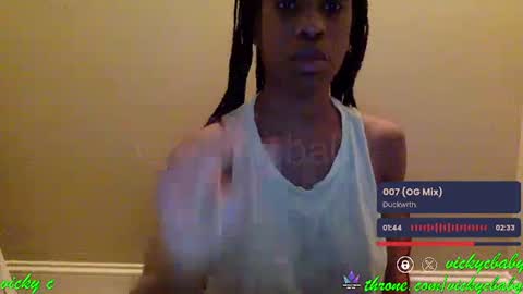 Snapshot of viiickyyy chatting on 03/03/25, 11:44 Vicky C Vicky V - Vicky C Baby Baby Vee - Schoolgurl V - V the Qween of Edging - Miss Vicky if U Nasty online show from 03/03/25, 11:44