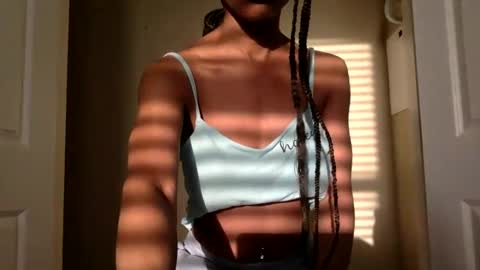 Snapshot of viiickyyy chatting on 03/04/25, 01:06 Vicky C Vicky V - Vicky C Baby Baby Vee - Schoolgurl V - V the Qween of Edging - Miss Vicky if U Nasty online show from 03/04/25, 01:06