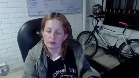 Snapshot of viioletamora chatting on 02/27/25, 05:02 Violeta online show from 02/27/25, 05:02