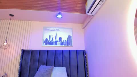 Viiolett online show from 01/17/26, 07:50