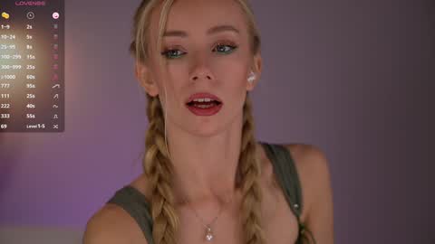 vika54784 online show from 11/23/25, 04:01