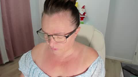 Ukrainian-woman online show from 12/04/24, 12:14