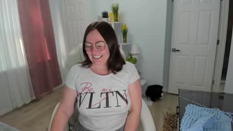 Ukrainian-woman online show from 02/10/25, 02:37