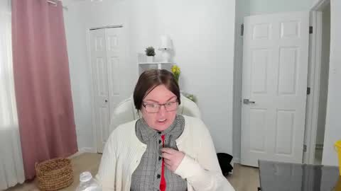 Ukrainian-woman online show from 02/18/25, 03:10