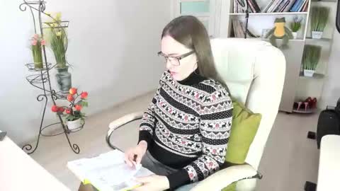 Snapshot of vika7333 chatting on 02/07/26, 08:07 Ukrainian-woman online show from 02/07/26, 08:07