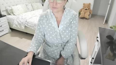 Snapshot of vika7333 chatting on 02/17/26, 11:29 Ukrainian-woman online show from 02/17/26, 11:29