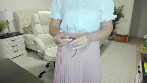 Snapshot of vika7333 chatting on 03/27/26, 11:43 Ukrainian-woman online show from 03/27/26, 11:43