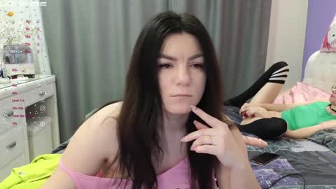 Snapshot of vika_loves_you chatting on 01/31/25, 01:54 follow my fansly  online show from 01/31/25, 01:54
