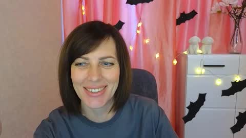 Vika online show from 10/29/25, 10:17