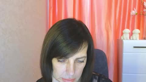 Vika online show from 11/20/25, 09:53