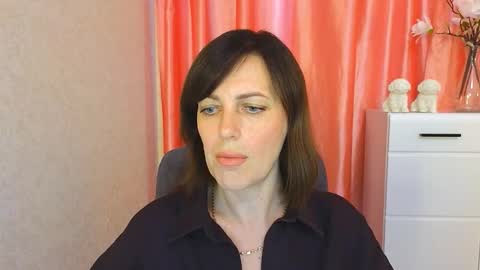 Vika online show from 11/25/25, 12:49