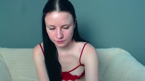 Snapshot of viki_kelt chatting on 01/15/25, 03:43 Viki Kelt online show from 01/15/25, 03:43