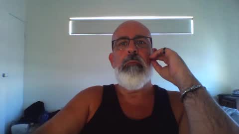 Snapshot of viking666aaa chatting on 02/14/25, 03:43 Viking666 here to play not to pay ladies online show from 02/14/25, 03:43