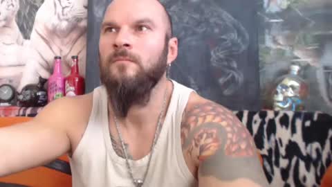 Snapshot of viking_me chatting on 12/16/24, 10:08 viking online show from 12/16/24, 10:08