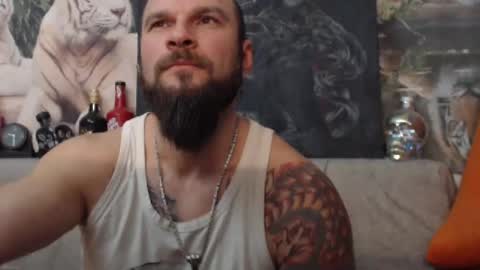 Snapshot of viking_me chatting on 01/17/25, 09:17 viking online show from 01/17/25, 09:17